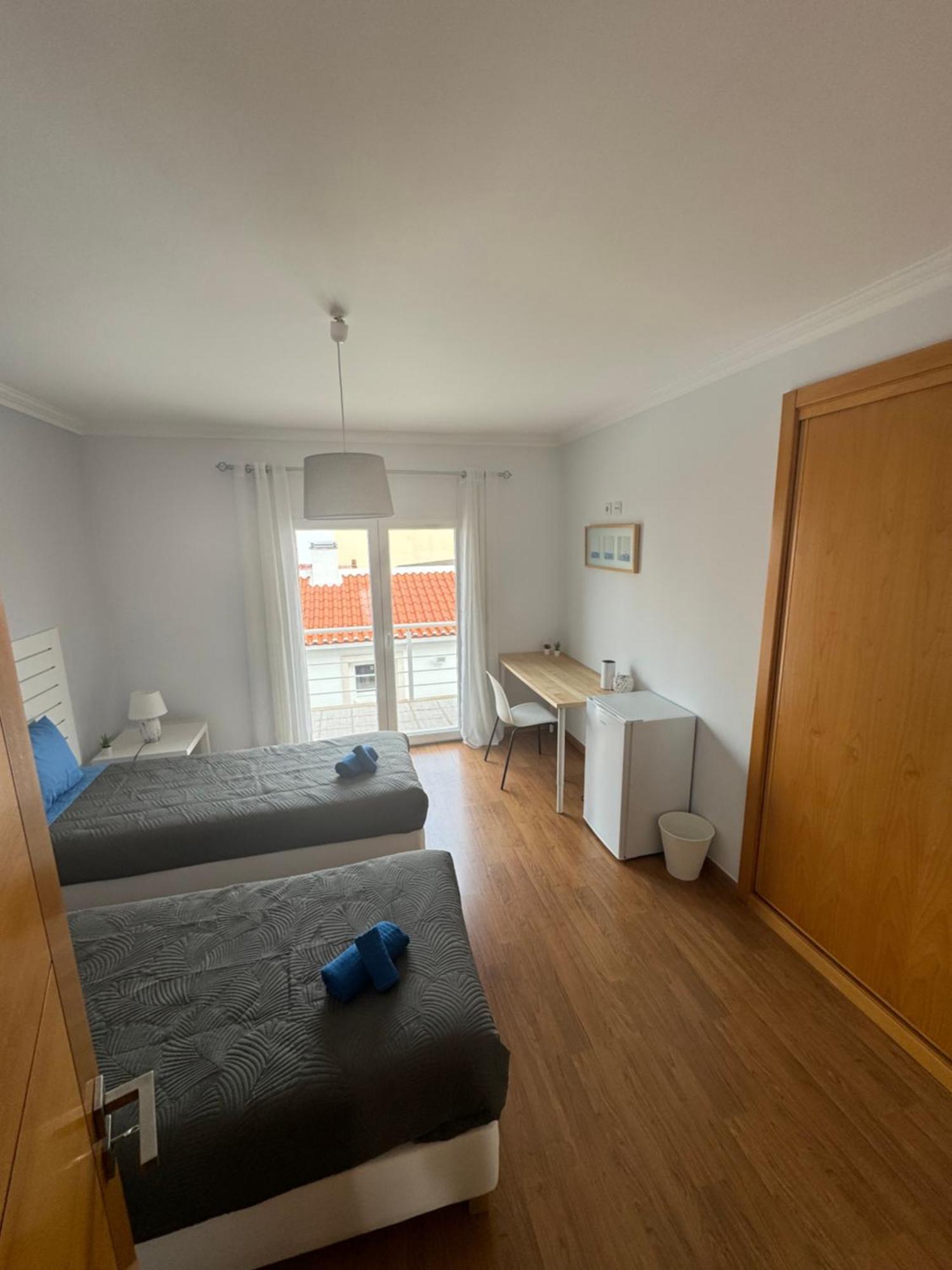 Sunny Baleal Guesthouse Ferrel  Kültér fotó