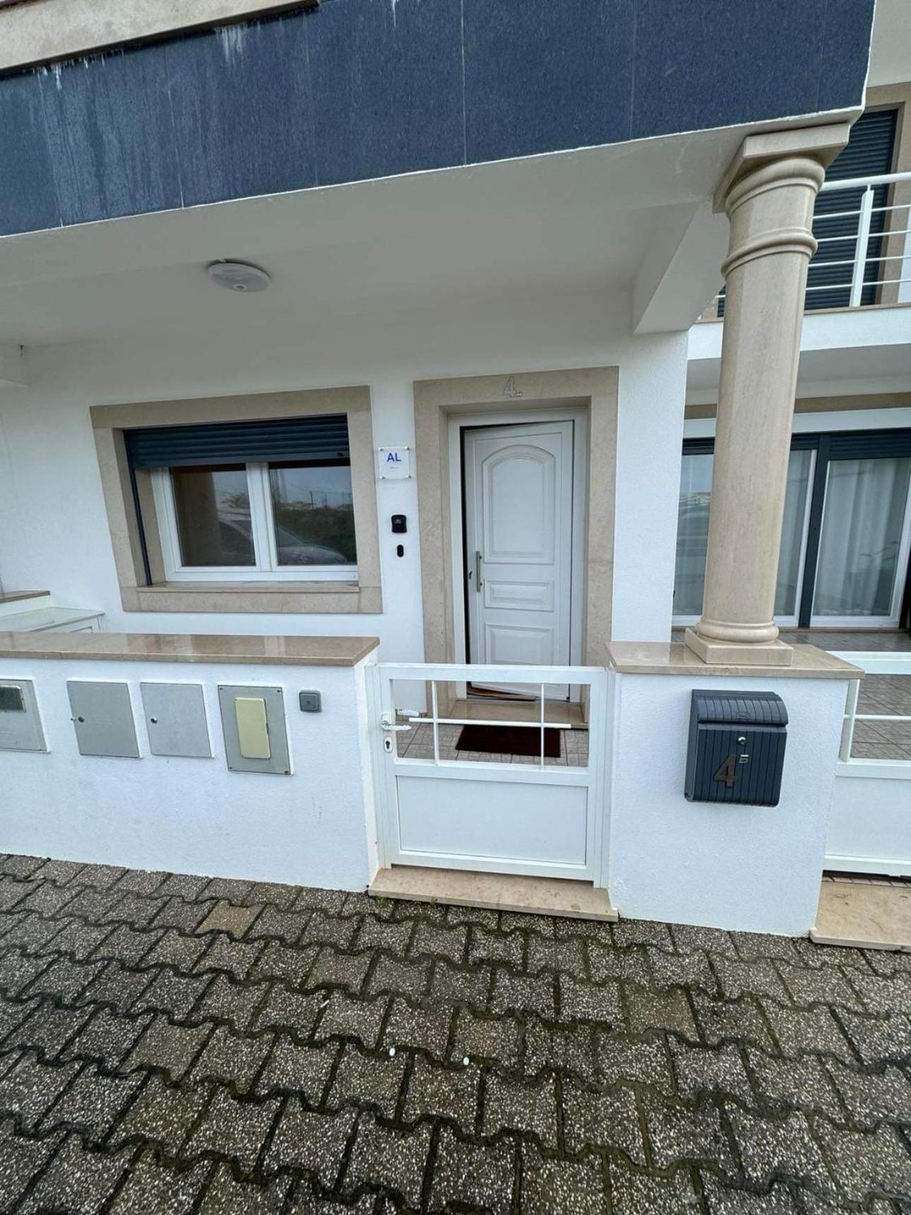 Sunny Baleal Guesthouse Ferrel  Kültér fotó